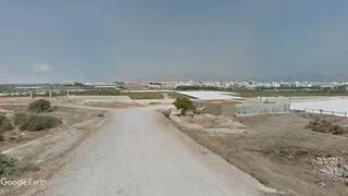 Terreno residencial en Ejido centro. Solar urbanizable para campa maquinaria, camiones, recreo