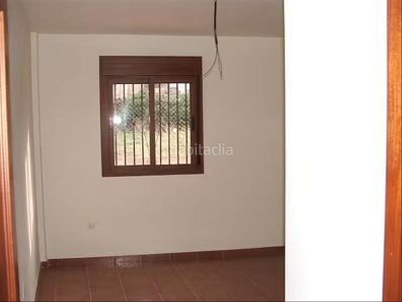 Foto fa7c16bc-de01-4645-acb5-5566b9742f45. Alquiler casa adosada fantastico duplex adosado en Fondón