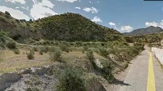 Finca rústica a Terque. Para uso recreativo, opción nave de aperos