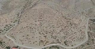 Landgut in Nacimiento. Finca de regadío para frutales, hortícolas