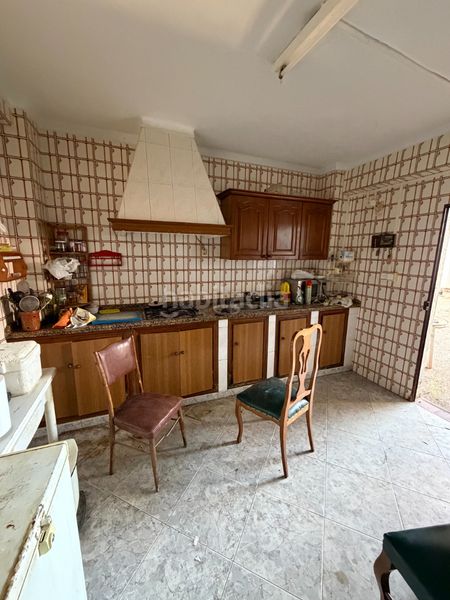 Foto 06a26862-b290-4c2e-8ca3-5183015492c1. Casa amb aparcament a Cantillana