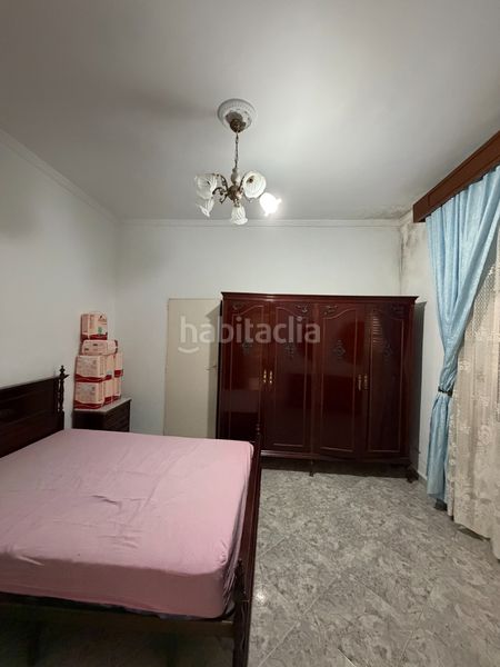 Foto c1683a75-b57b-496d-9631-14f21fcaaeac. Casa amb aparcament a Cantillana