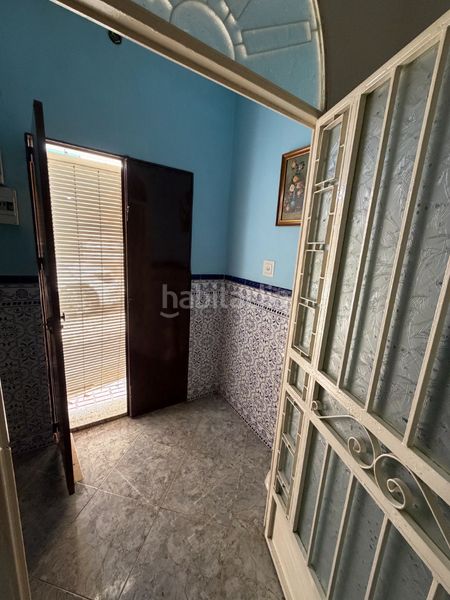Foto ee15d1c8-4409-4d46-9525-13d6416c24f0. Casa amb aparcament a Cantillana