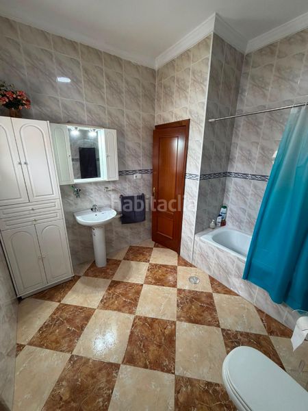 Foto 8196ff19-5311-44b3-8ef2-2f627b1573ad. Casa amb aparcament a Tocina