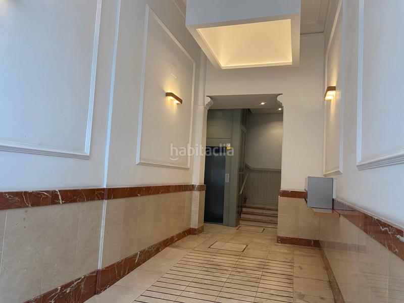 Foto 56f5fa73-e405-41ea-bea8-dd17d265e1b3. Piso en Abandoibarra - Guggenheim Bilbao