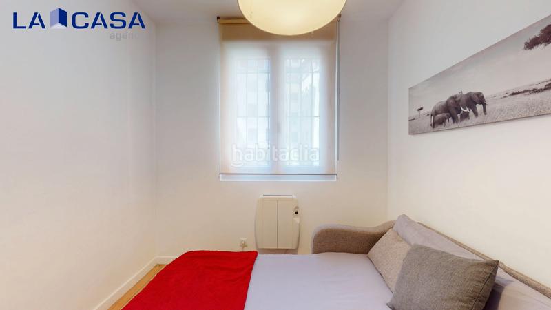 Foto fc5d51ce-1327-446d-8a9a-0cb036db5f60. Piso en Zabala Bilbao