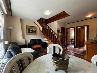 Zweistöckige Wohnung  Barrio mioño