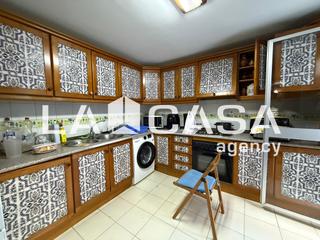 Casa adossada a Avenida de Europa