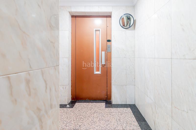 Foto 1c30c06e-048d-4bbc-9575-1a94ab9924ee. Piso en Comillas Madrid