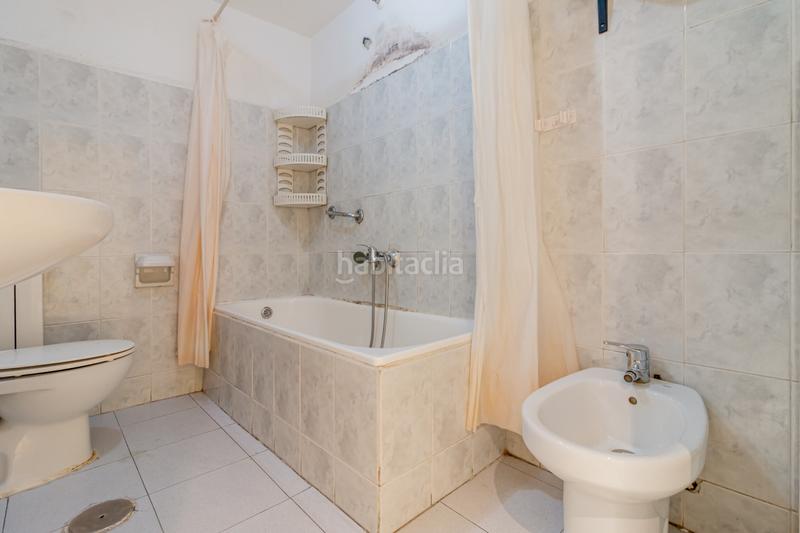 Foto d1d2e5e9-3649-4937-aa55-997fb5539d5d. Piso en Comillas Madrid