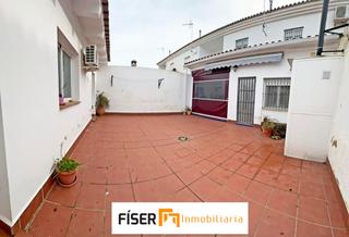 Casa adossada a Puebla de Sancho Pérez