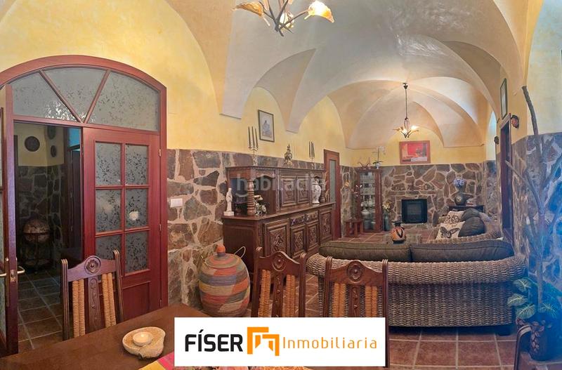 Foto 2b1f7804-8497-4de1-bbe1-79cc9ffc3591. Casa con camino piscina in Zafra