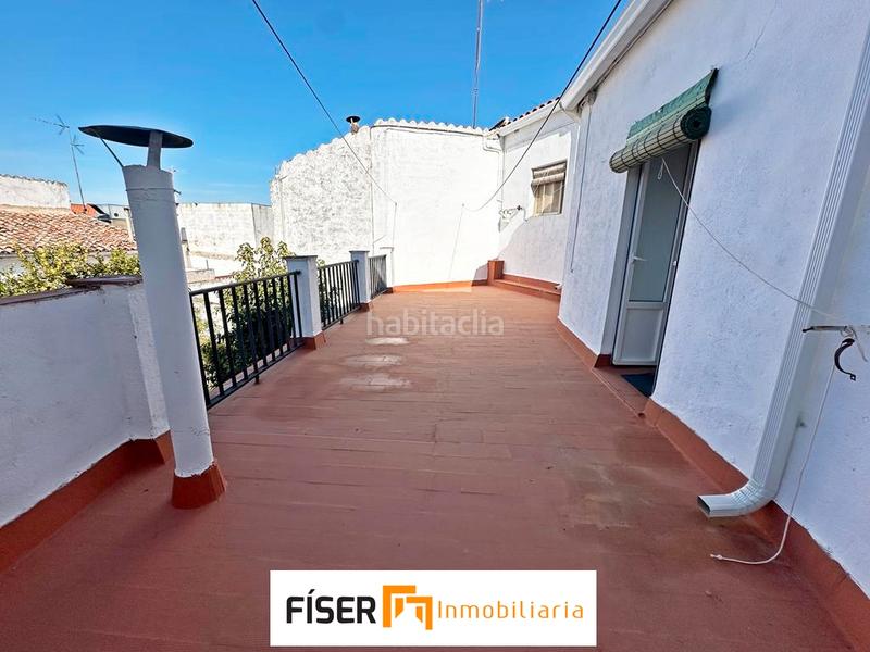 Foto 3ff3d0c1-1ee7-43cb-98cb-684ccac44162. Casa con camino piscina in Zafra