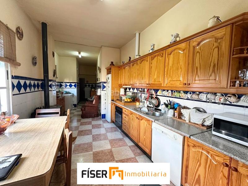 Foto 622106ae-7fd4-4570-b582-862790de3923. Casa con camino piscina in Zafra