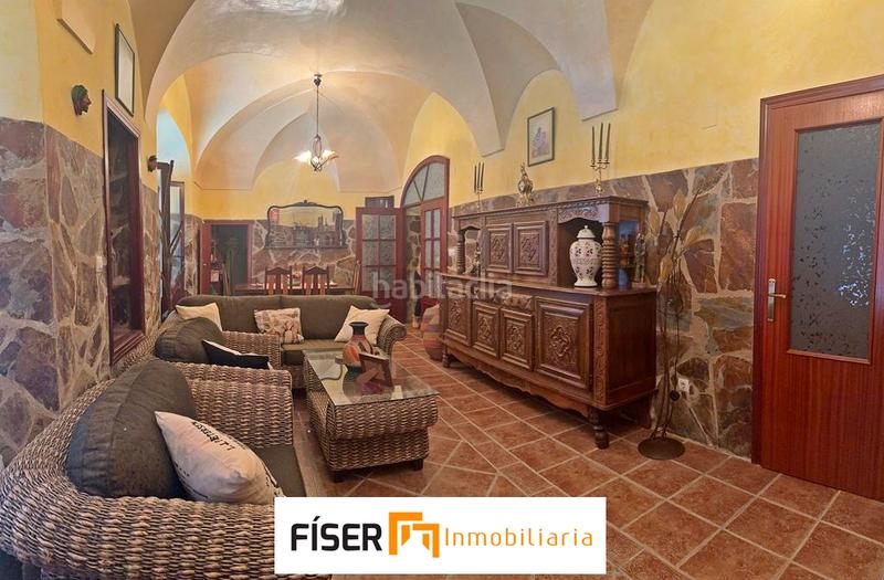 Foto 9750e7b6-0cc2-461e-b767-ebc67672cc77. Casa con camino piscina in Zafra