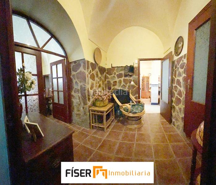 Foto bddf0644-0c7e-4745-a829-9fec0c150569. Casa con camino piscina in Zafra