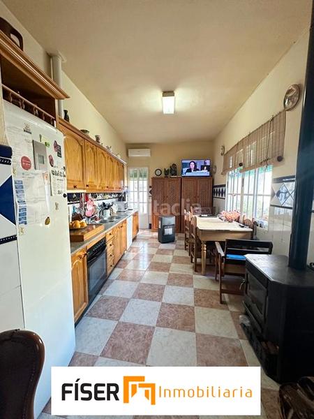 Foto caaa8ca0-6879-4d99-b24d-9912b4846d4e. Casa con camino piscina in Zafra