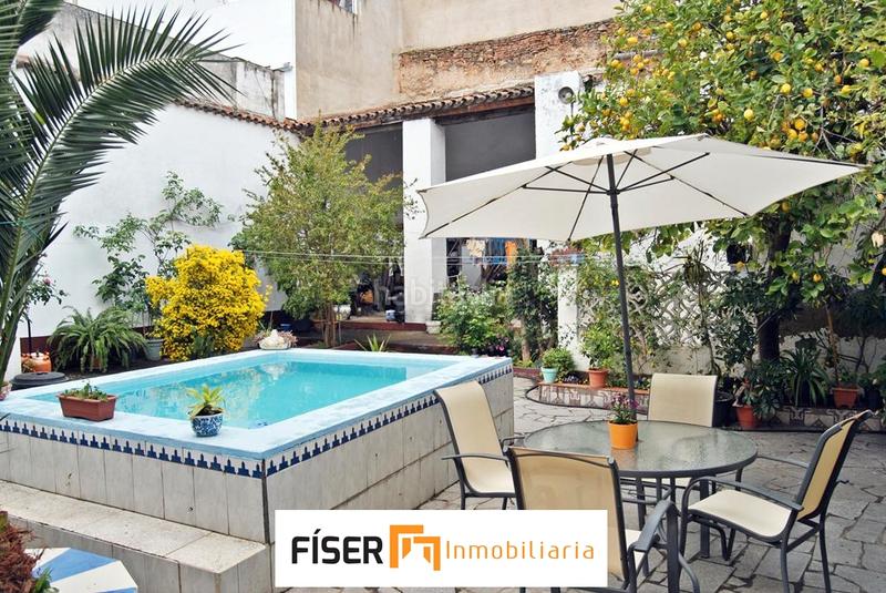 Foto cc0db661-bb32-4931-8877-b87c64d51d9e. Casa con camino piscina in Zafra