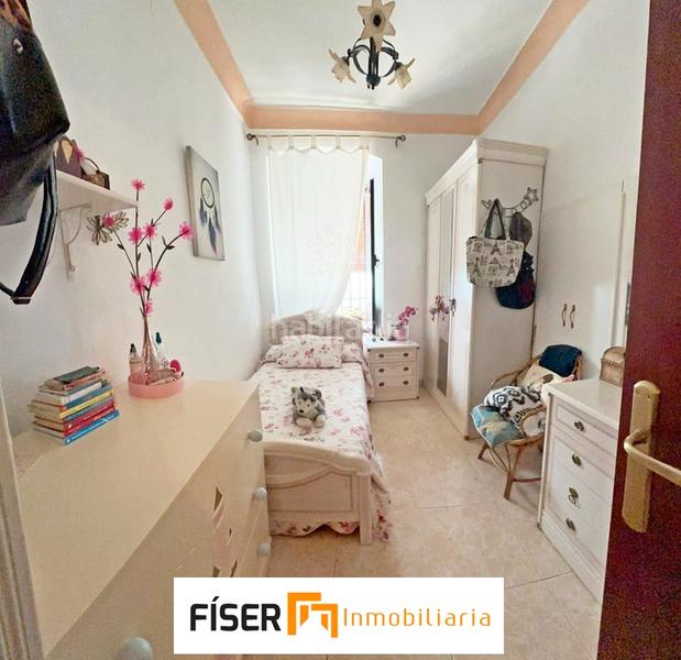 Foto f4a3777f-653d-40f9-afb0-7b5bf97b5c68. Casa con camino piscina in Zafra