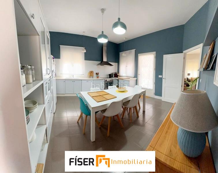 Foto de551d71-b3ac-47d8-a6ee-95cc0b33bd1f. Chalet en Zafra