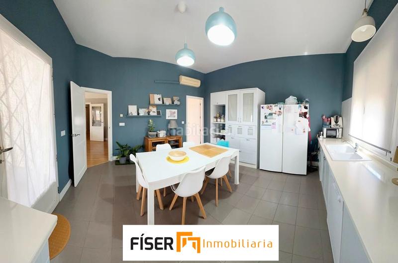 Foto f7041626-b86d-4842-a706-da56e8f7fc76. Chalet en Zafra