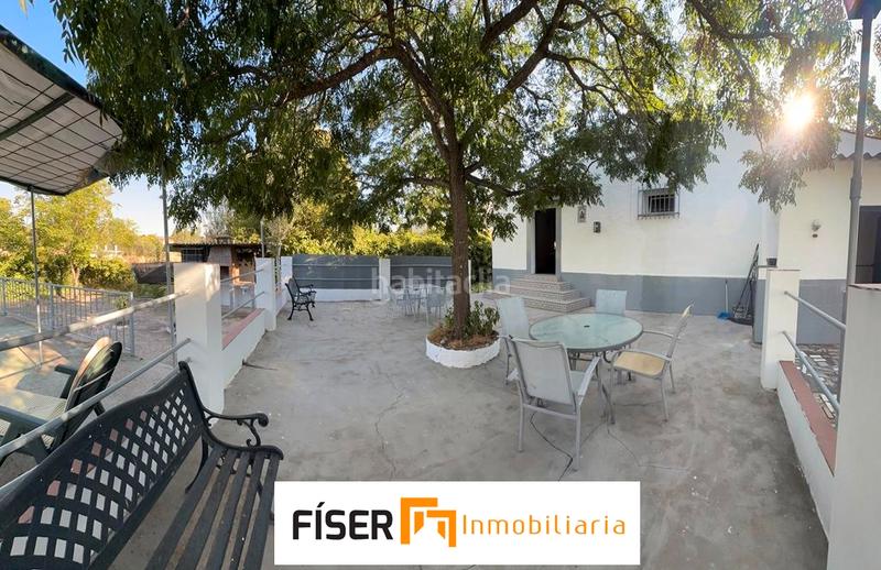 Foto 0752b84d-288a-4912-9e6f-31779e56340b. Finca rústica en Zafra