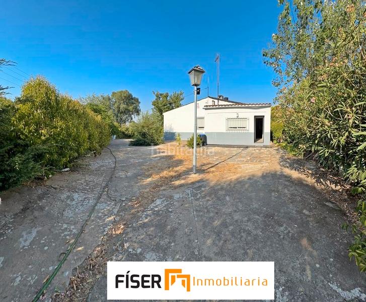 Foto 0ac9f508-296e-4f98-bd6c-d05f98b9a4a4. Finca rústica en Zafra