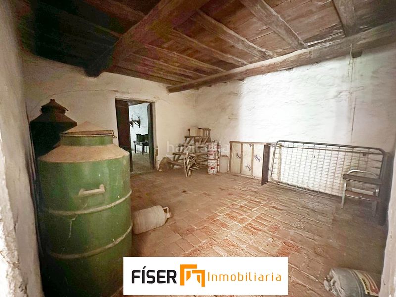 Foto 347221b0-1001-4164-86ac-2d9457954244. Haus mit parking in Medina de las Torres