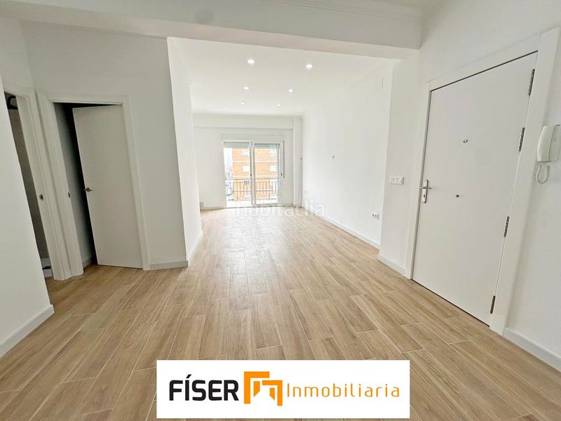 Foto 9261d3fc-c665-4979-ab17-42315455fb58. Pis a Zafra