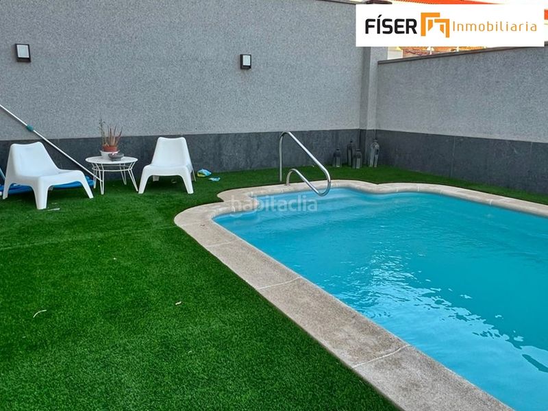 Foto 40455aa1-9d6f-4a76-9ef2-8a23654d6f01. Chalet en Zafra