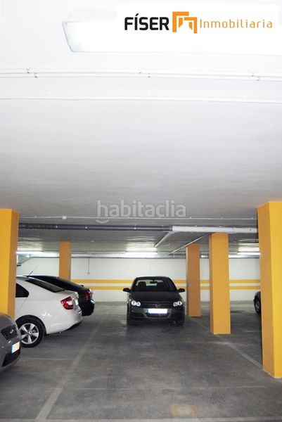 Foto b96dbc31-578b-464f-909c-044549463cd0. Miete autoparkplatz in Zafra