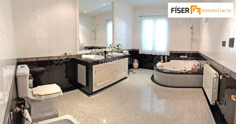 Foto 0fbe3be5-33ff-4da3-92e2-6a62eec1d2e3. Chalet in calle vistacastellar 7 in Zafra