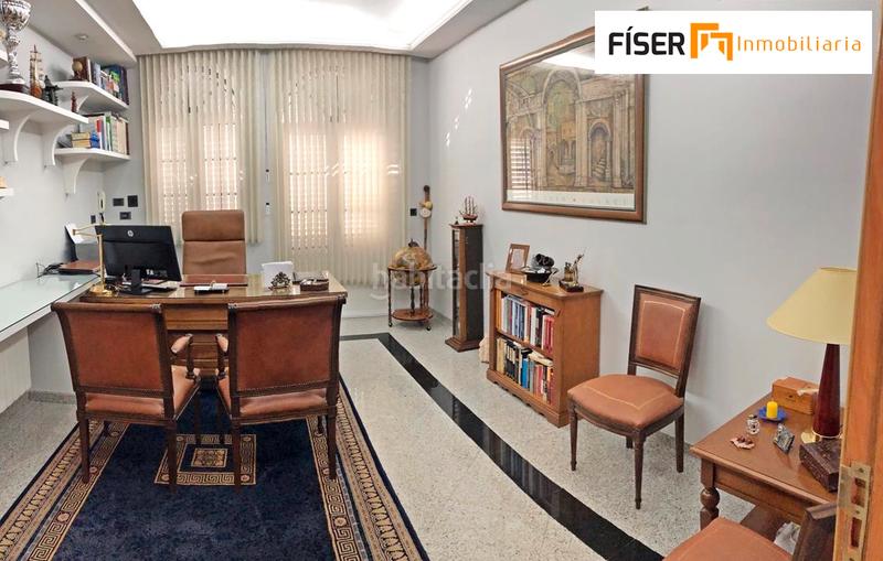 Foto 86b7d104-ae6c-46c1-9afb-b356032cce6d. Chalet in calle vistacastellar 7 in Zafra