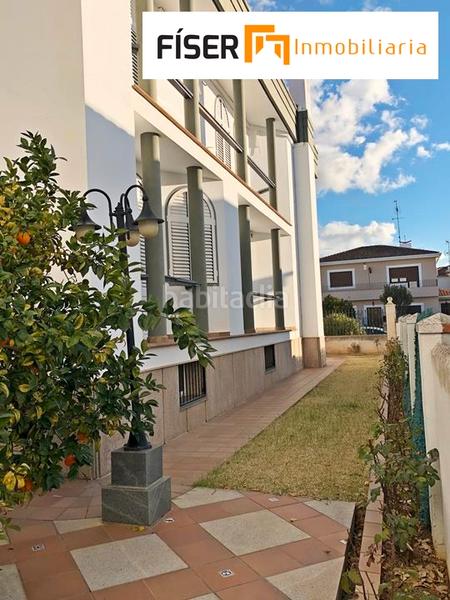 Foto cf6791db-2365-4524-aa3d-7c9103f8f17a. Chalet in calle vistacastellar 7 in Zafra