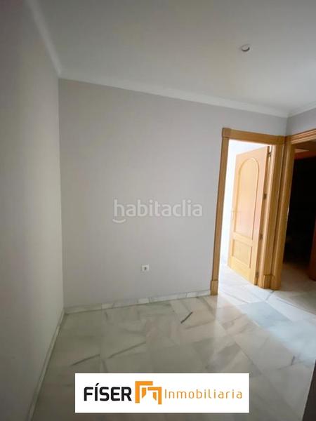 Foto 40c7e21e-bfa0-4cd1-a766-570828640382. Etagenwohnung mit heizung in Zafra