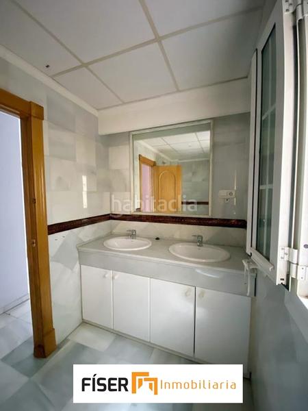 Foto c32c189a-0642-4755-902d-dd8ac1f40f84. Etagenwohnung mit heizung in Zafra