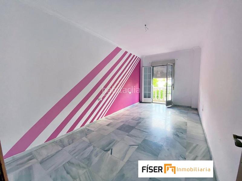 Foto e8db7089-12bb-40f1-b879-9918dae01cc2. Etagenwohnung mit heizung in Zafra