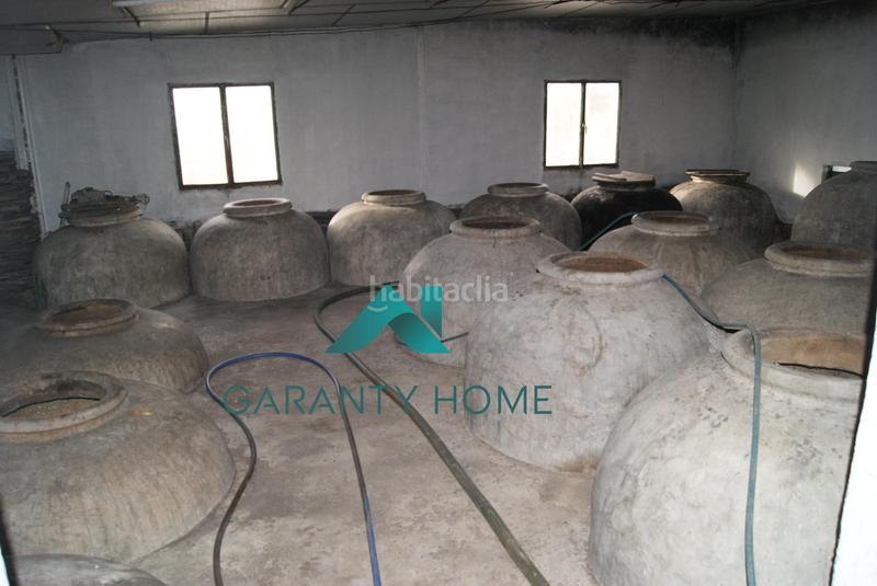 Foto 888f0d6e-6c5a-49a2-ba3a-e9f8cb4a9e71. Casa a Navas del Selpillar Lucena