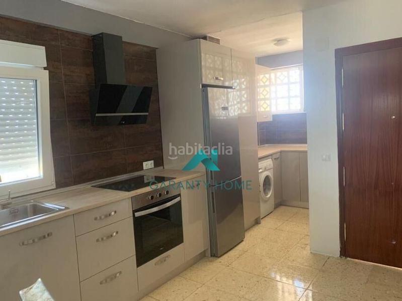 Foto 669f4a20-c2f3-465f-ad37-72a5e3a0d92a. Location appartement dans El Portil