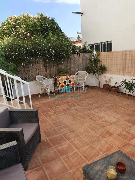 Foto 8c8f0ba5-2829-43c3-b445-4db8d2fe2f52. Affitto casa a schiera in Trayamar Algarrobo