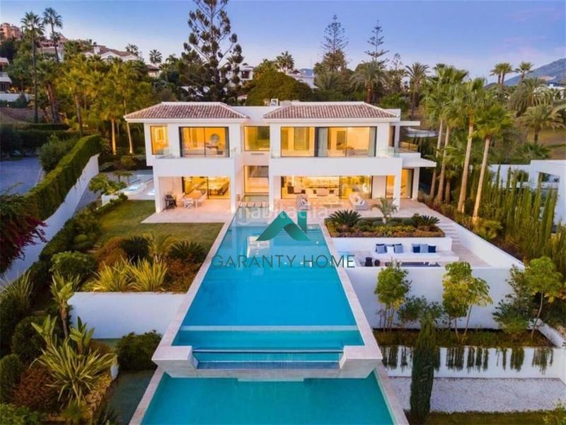 Foto 7cc2bb30-f203-405f-b64d-188703b0d80b. Casa  en venta o alquiler en Los Naranjos, en Marbella