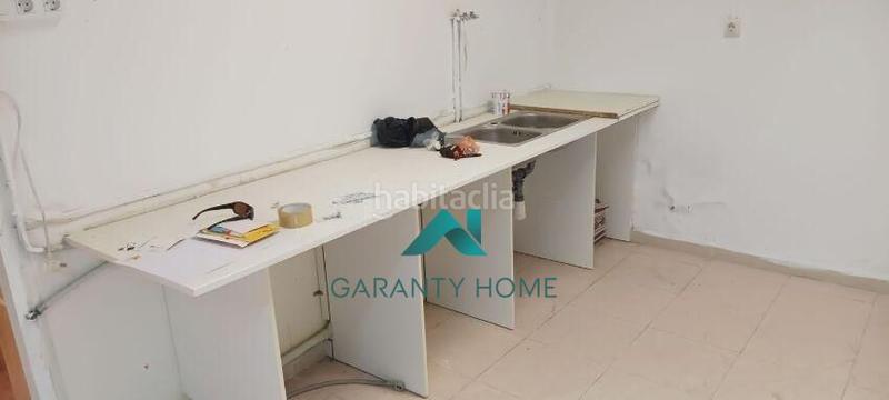 Foto cc134397-3372-4eef-bd14-ce998a9b248d. Lloguer local comercial a Torrero Zaragoza