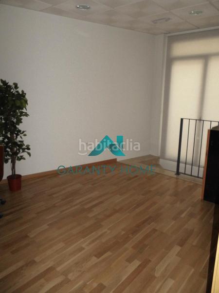 Foto a33f227f-30e7-472a-844a-fc1f5d246d6f. Local comercial local en ventaalquiler , zona la barrera en Lucena