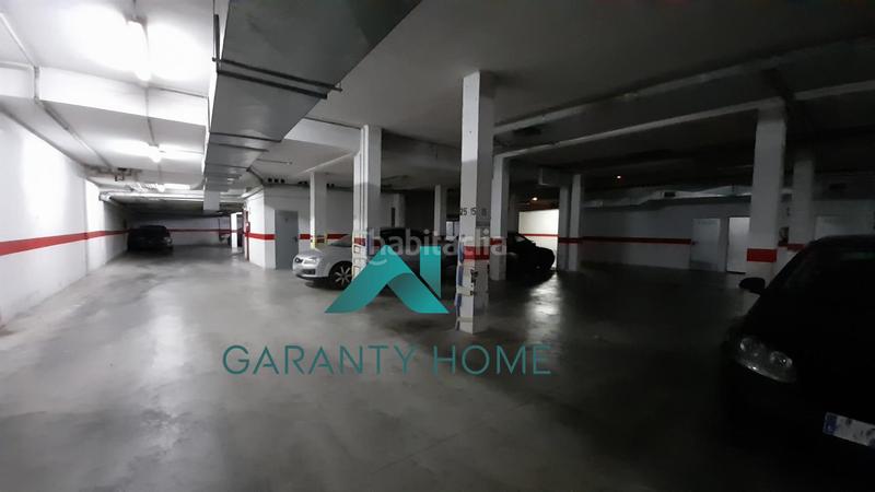 Foto fb1070d2-9233-4cb1-84bd-847e1f02a0a8. Aparcament cotxe a El Valle Lucena