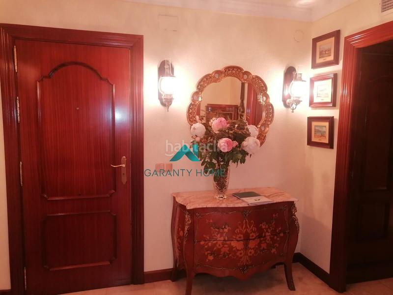 Foto 74a7b105-f653-49cc-bb06-0315ca79bb81. Piso garanty home boutique tiene el placer de presentarte esta residencia única en una de las ubicaciones en Málaga