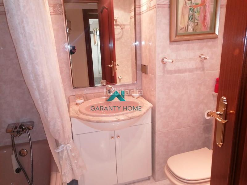 Foto ae4513cd-4a57-41c7-9566-737344a6de51. Piso garanty home boutique tiene el placer de presentarte esta residencia única en una de las ubicaciones en Málaga