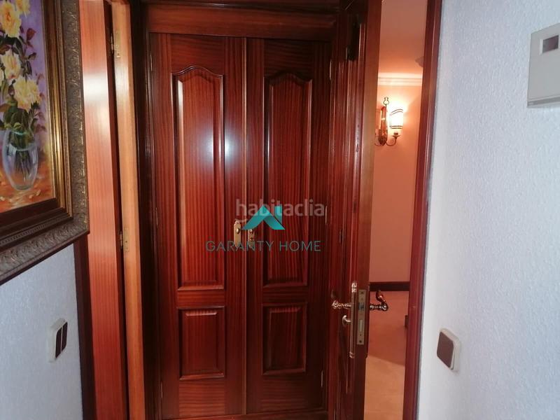Foto d8267621-fea2-4980-8f48-2a787aca233b. Piso garanty home boutique tiene el placer de presentarte esta residencia única en una de las ubicaciones en Málaga