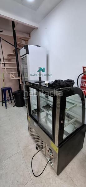 Foto 32b24b43-d7bd-41db-82fa-1b4c6683b2c1. Alquiler local comercial local de traspaso en calle sierpes en Sevilla