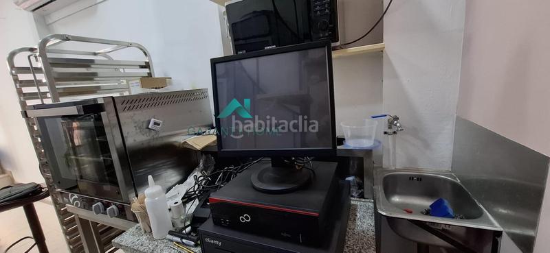 Foto 92d3dcf5-ab60-44ce-86f4-7933f8db041c. Alquiler local comercial local de traspaso en calle sierpes en Sevilla