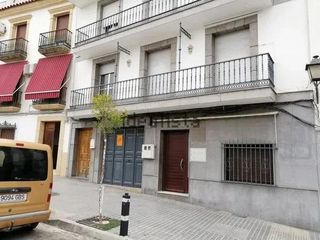 Appartamento in Moriles. Venta de piso en moriles, zona centro